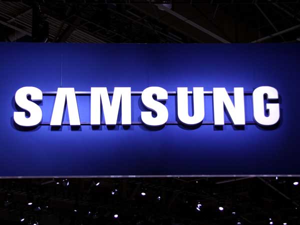 Samsung Filed a Patent of Multi-Display Full-Screen Smartphone